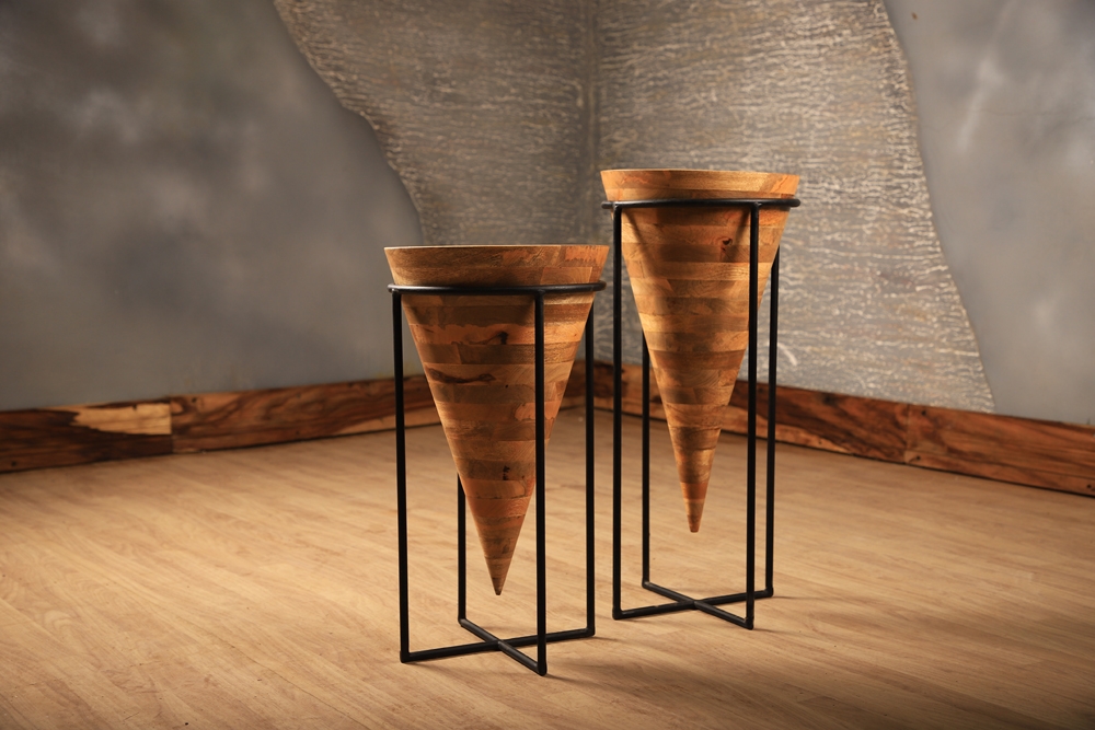 Modern Wooden Pedestal Side Table Set